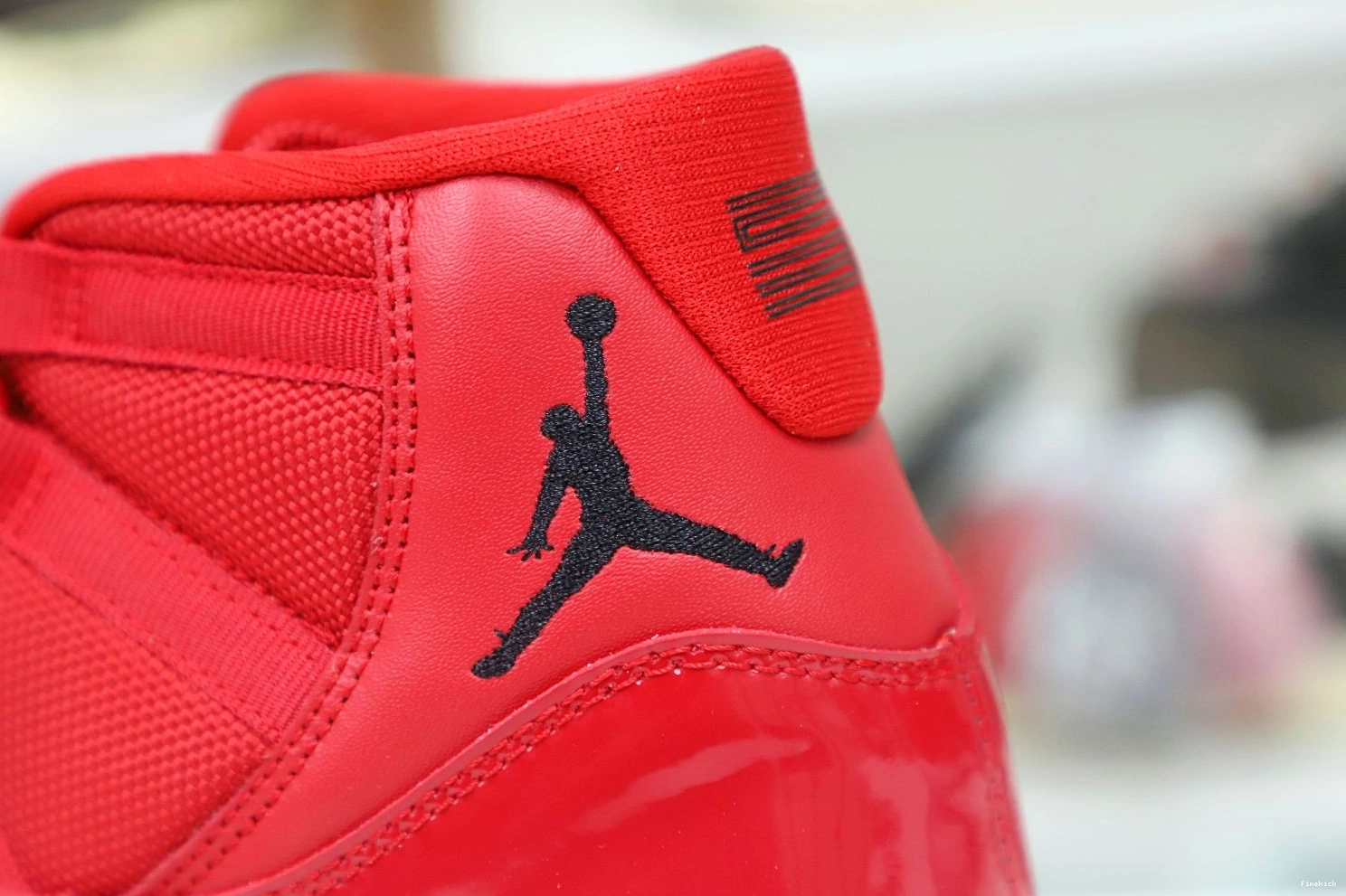 11 RETRO 378037-623 LIKE 96 JORDAN WIN 0812